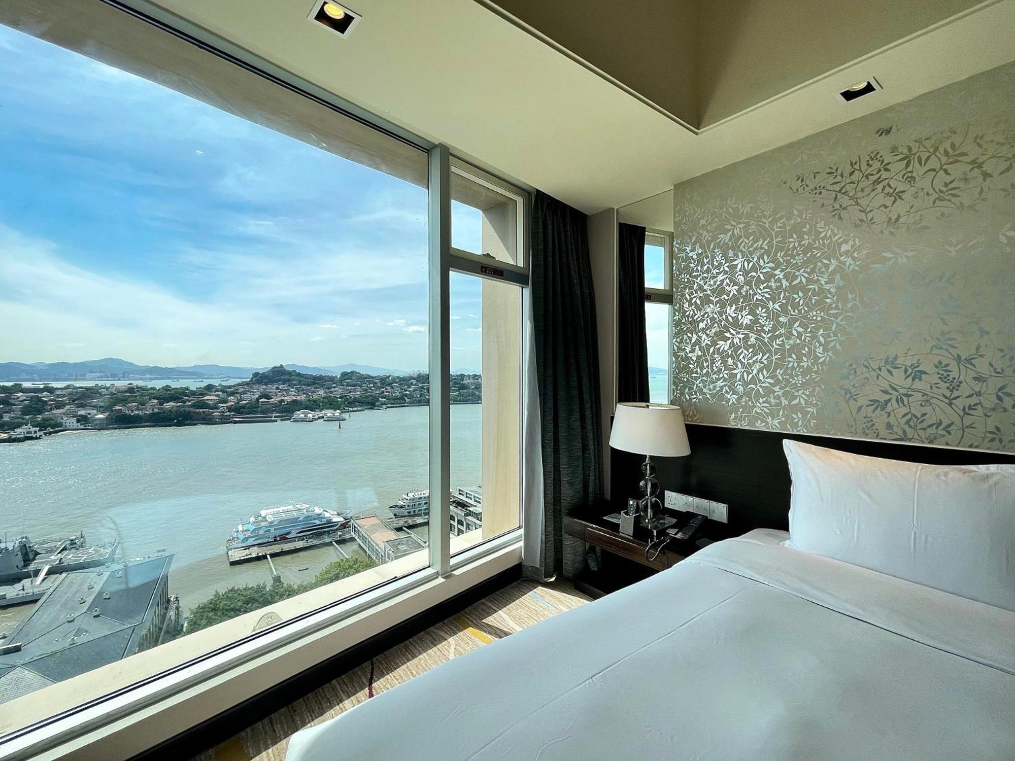 Swiss Grand Xiamen-harbour View Hotel